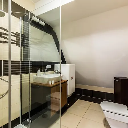 Aparthost Snowbird Apartment *