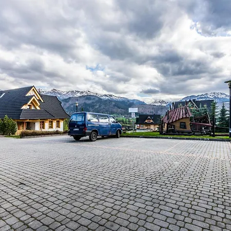 Aparthost Snowbird Appartement *